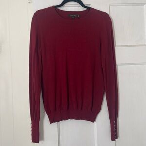 Maroon sweater